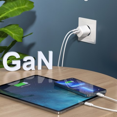 Szybka ładowarka sieciowa GaN USB Typ C PD QC 33W biała Szybka ładowarka sieciowa GaN USB Typ C PD QC 33W biała