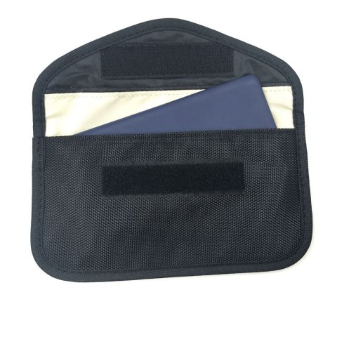Etui antykradzieżowe na klucze samochodowe klatka Faradaya 20x11cm czarny Etui antykradzieżowe na klucze samochodowe klatka Faradaya 20x11cm czarny