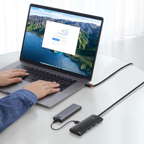 Lite Series przejściówka HUB USB-C 4x USB 3.0 2m czarny Lite Series przejściówka HUB USB-C 4x USB 3.0 2m czarny