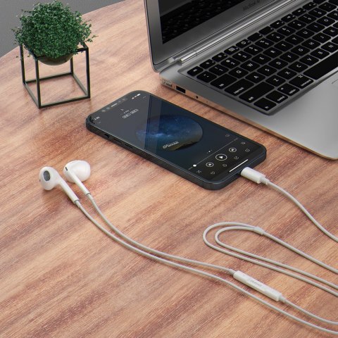 Słuchawki douszne do iPhone z wtyczką Lightning X14PROL-W1 biały Słuchawki douszne do iPhone z wtyczką Lightning X14PROL-W1 biały
