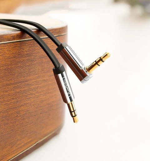 Kabel przewód płaski kątowy audio AUX 3.5mm minijack 0.5m czarny Kabel przewód płaski kątowy audio AUX 3.5mm minijack 0.5m czarny