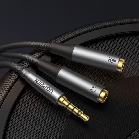 Rozdzielacz kabla AUX 3.5 mm męski do słuchawek i mikrofonu żeński 20cm czarny Rozdzielacz kabla AUX 3.5 mm męski do słuchawek i mikrofonu żeński 20cm czarny