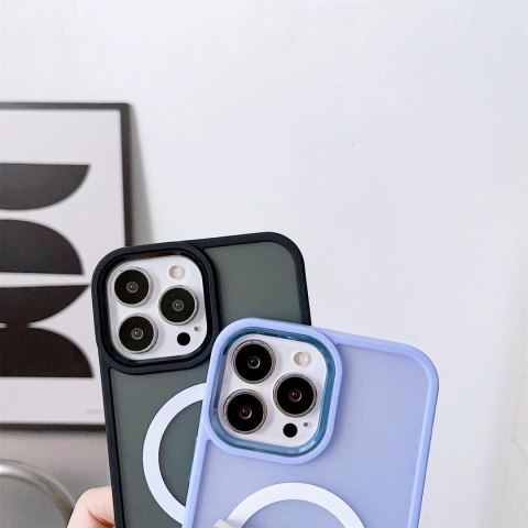 Magnetyczne etui z MagSafe do iPhone 15 otworki pod smycz czarne Magnetyczne etui z MagSafe do iPhone 15 otworki pod smycz czarne