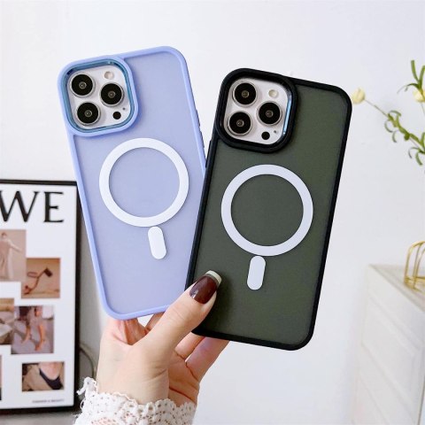 Magnetyczne etui z MagSafe do iPhone 15 otworki pod smycz czarne Magnetyczne etui z MagSafe do iPhone 15 otworki pod smycz czarne