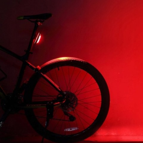 Lampka rowerowa tylna pod siodełko czerwona wodoodporna USB-A Lampka rowerowa tylna pod siodełko czerwona wodoodporna USB-A