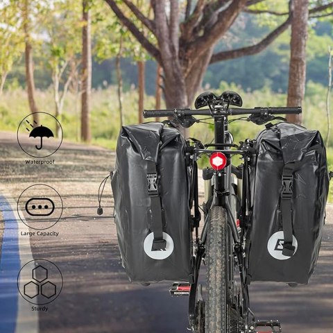 Torba rowerowa wodoodporna na bagażnik regulowana 25-32L czarna Torba rowerowa wodoodporna na bagażnik regulowana 25-32L czarna