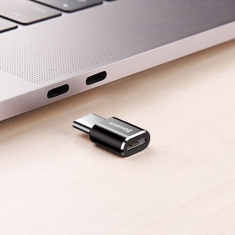 Adapter Mini przejściówka z micro USB na USB-C - czarny Adapter Mini przejściówka z micro USB na USB-C - czarny