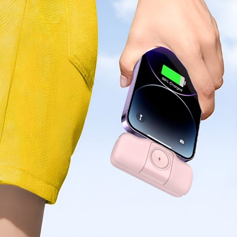 Mini powerbank 5000mAh 15W USB-C i ładowarką do Apple Watch - różowy Mini powerbank 5000mAh 15W USB-C i ładowarką do Apple Watch - różowy