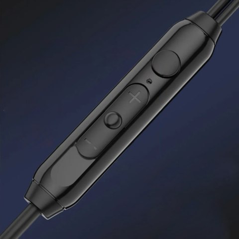 Słuchawki douszne przewodowe z mikrofonem i pilotem USB-C 1.2 m - czarne Słuchawki douszne przewodowe z mikrofonem i pilotem USB-C 1.2 m - czarne