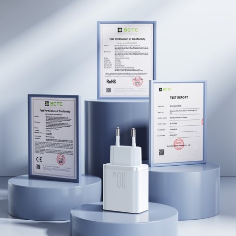 Ładowarka sieciowa USB-C - USB-A 30W PD - biała Ładowarka sieciowa USB-C - USB-A 30W PD - biała