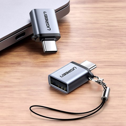 Adapter przejściówka USB-C (męski) - USB-A 3.0 (żeński) ze smyczą - szary Adapter przejściówka USB-C (męski) - USB-A 3.0 (żeński) ze smyczą - szary