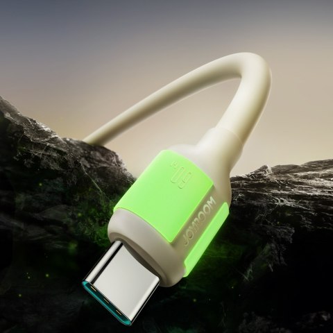 Kabel przewód USB-C - USB-C z fluorescencyjną końcówką 60W 1.2m - beżowy Kabel przewód USB-C - USB-C z fluorescencyjną końcówką 60W 1.2m - beżowy