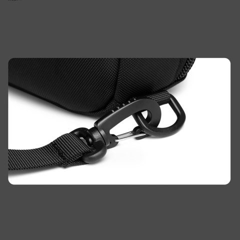 Plecak torba Premium na laptopa 15.6'' z paskiem USB 42x8x28cm - czarny Plecak torba Premium na laptopa 15.6'' z paskiem USB 42x8x28cm - czarny