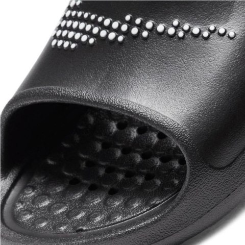 Klapki Nike Victori One M CZ5478-001 czarne 40 Klapki Nike Victori One M CZ5478-001 czarne 40
