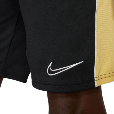 Spodenki Nike NK Dry Academy M18 KZ FPJB M CZ0977 011 XL Spodenki Nike NK Dry Academy M18 KZ FPJB M CZ0977 011 XL