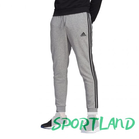 Spodnie adidas Essentials Fleece M GK8824 L Spodnie adidas Essentials Fleece M GK8824 L