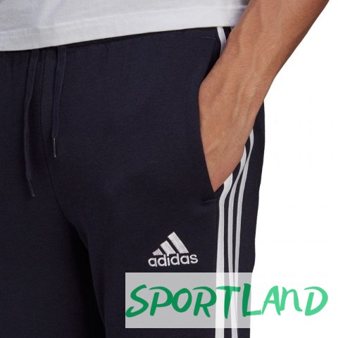 Spodnie adidas Essentials Fleece Tapered Cuff 3-Band M GK8823 S Spodnie adidas Essentials Fleece Tapered Cuff 3-Band M GK8823 S