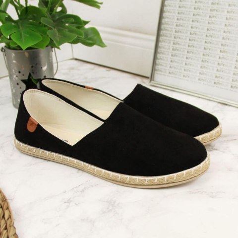 Espadryle slip on z wycięciami NEWS W EVE270A czarne 37 Espadryle slip on z wycięciami NEWS W EVE270A czarne 37