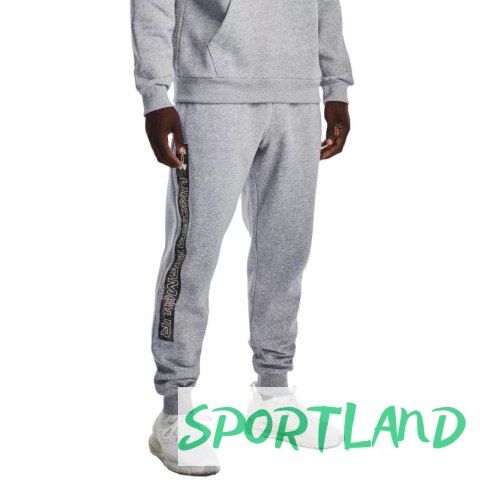 Spodnie Under Armour Rival Fleece Graphic Joggers M 1370351-011 L Spodnie Under Armour Rival Fleece Graphic Joggers M 1370351-011 L
