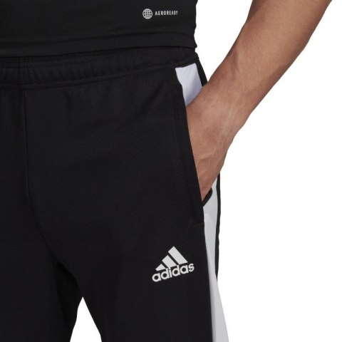 Spodnie adidas Tiro Essentials M H59990 S (173cm) Spodnie adidas Tiro Essentials M H59990 S (173cm)
