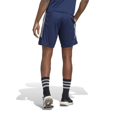 Spodenki adidas Tiro 23 Club M HZ0176 S (173cm) Spodenki adidas Tiro 23 Club M HZ0176 S (173cm)