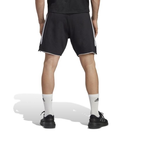 Spodenki adidas Tiro 23 Sweat M HS3592 XL (188cm) Spodenki adidas Tiro 23 Sweat M HS3592 XL (188cm)