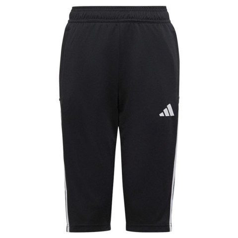 Spodenki adidas Tiro 23 3/4 Pants Jr HS3552 152 cm Spodenki adidas Tiro 23 3/4 Pants Jr HS3552 152 cm