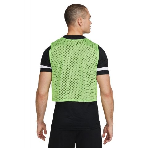 Znacznik treningowy Nike Park 20 DV7425-313 L (183cm) Znacznik treningowy Nike Park 20 DV7425-313 L (183cm)