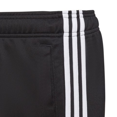 Spodenki adidas Designed 2 Move 3-Stripes Shorts Jr HI6833 152cm Spodenki adidas Designed 2 Move 3-Stripes Shorts Jr HI6833 152cm