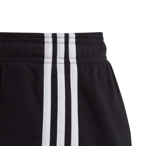Spodenki adidas Essentials 3-Stripes Jr IC3631 152cm Spodenki adidas Essentials 3-Stripes Jr IC3631 152cm