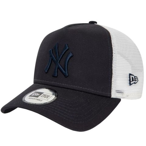 Czapka New Era League Essentials Trucker New York Yankees 60435247 OSFM Czapka New Era League Essentials Trucker New York Yankees 60435247 OSFM