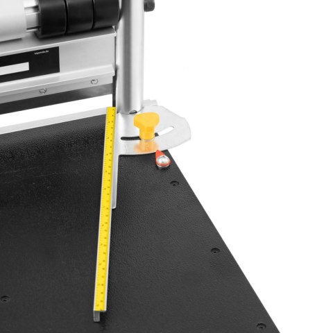 Gilotyna maszyna do cięcia paneli laminowanych pod kątem szer. 330 mm grubość 16 mm Gilotyna maszyna do cięcia paneli laminowanych pod kątem szer. 330 mm grubość 16 mm
