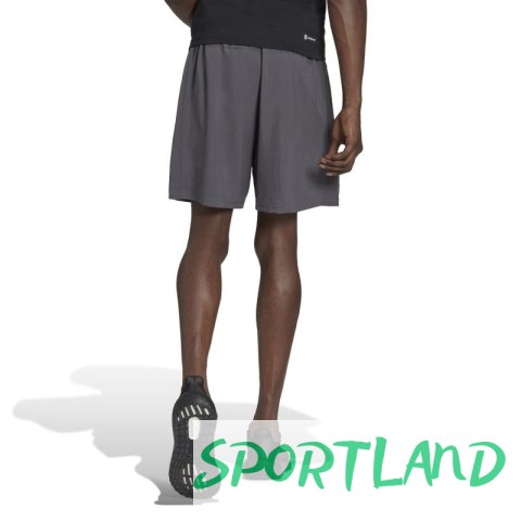Spodenki adidas TR-ES Woven M IC6978 L (183cm) Spodenki adidas TR-ES Woven M IC6978 L (183cm)