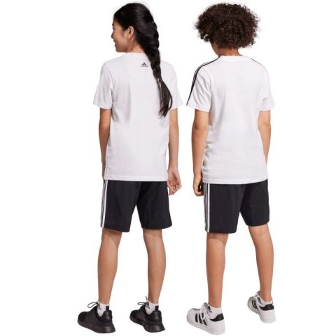 Spodenki adidas Essentials 3-Stripes Woven Jr HR6332 140cm Spodenki adidas Essentials 3-Stripes Woven Jr HR6332 140cm