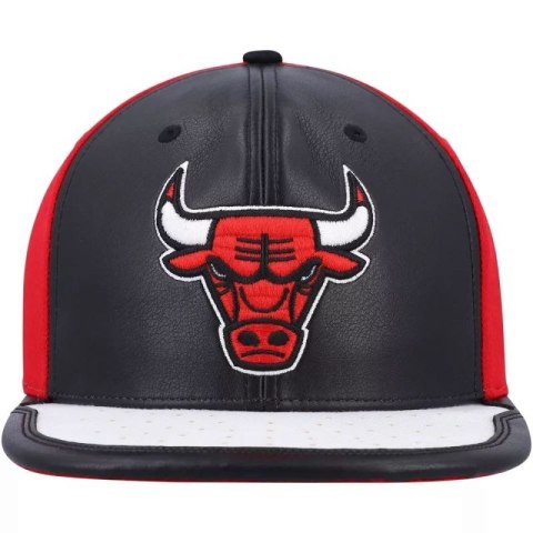 Czapka z daszkiem Mitchell & Ness Chicago Bulls NBA Day One Snapback Bulls 6HSSMM19224-CBUBKWH OSFM Czapka z daszkiem Mitchell & Ness Chicago Bulls NBA Day One Snapback Bulls 6HSSMM19224-CBUBKWH OSFM