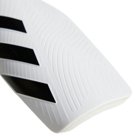 Ochraniacze piłkarskie adidas Tiro Club Jr JV6751 S Ochraniacze piłkarskie adidas Tiro Club Jr JV6751 S