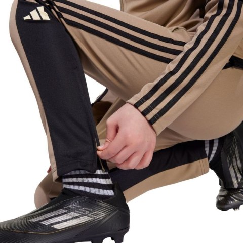 Spodnie adidas Squadra 25 Training Jr JP3371 152cm Spodnie adidas Squadra 25 Training Jr JP3371 152cm