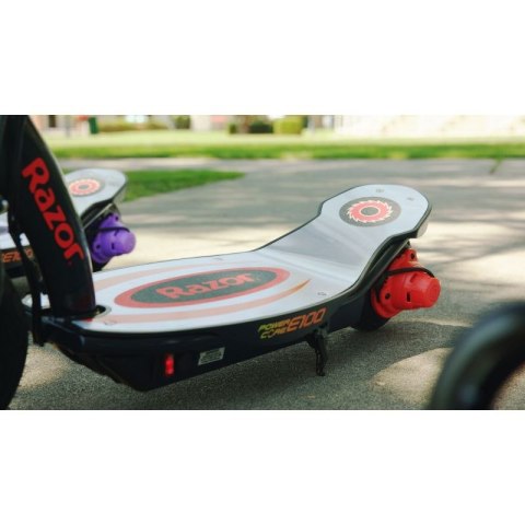Hulajnoga Razor 13173888 (kolor czerwony) N/A Hulajnoga Razor 13173888 (kolor czerwony) N/A