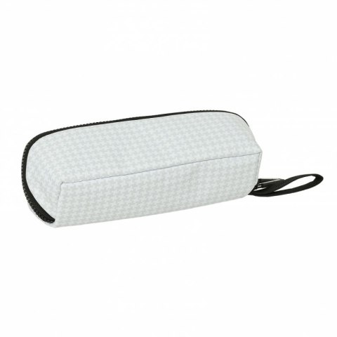 Piórnik Real Madryt 812454050 biały Piórnik Real Madryt 812454050 biały