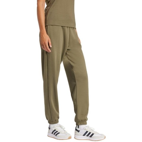 Spodnie adidas Essentials Small Logo French Terry Cuffed W JD9927 L Spodnie adidas Essentials Small Logo French Terry Cuffed W JD9927 L