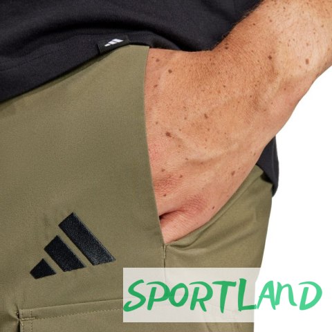 Spodenki adidas Essentials Small Logo Cargo Chelsea M JD1827 XL Spodenki adidas Essentials Small Logo Cargo Chelsea M JD1827 XL