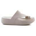Japonki Crocs Getaway Platform Toe Loop W 210834-0LH EU 38/39