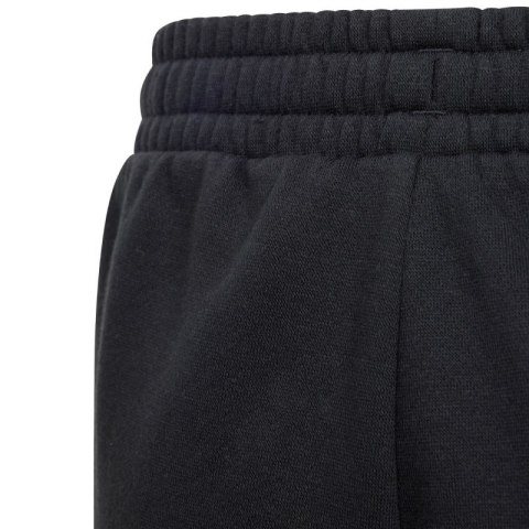 Spodenki adidas Tiro 24 Sweat Jr IJ7662 152cm Spodenki adidas Tiro 24 Sweat Jr IJ7662 152cm