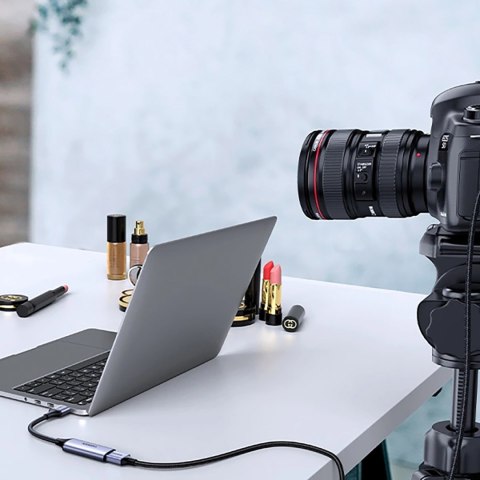 Kabel przewód micro HDMI - HDMI 2.1 8K 1m - szary Kabel przewód micro HDMI - HDMI 2.1 8K 1m - szary