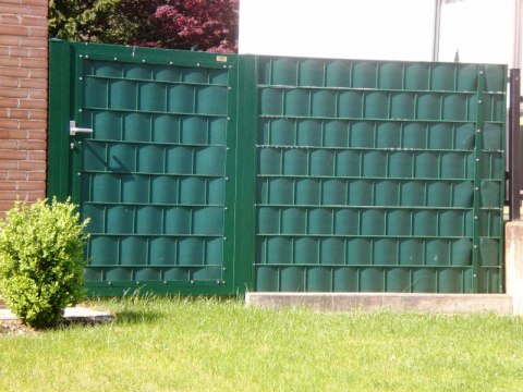 Taśma ogrodzeniowa PASKI 6 x 2,55mb CLASSIC 19cm PROTECTO™ ZIELONA + 12 klipsów GRATIS Taśma ogrodzeniowa PASKI 6 x 2,55mb CLASSIC 19cm PROTECTO™ ZIELONA + 12 klipsów GRATIS