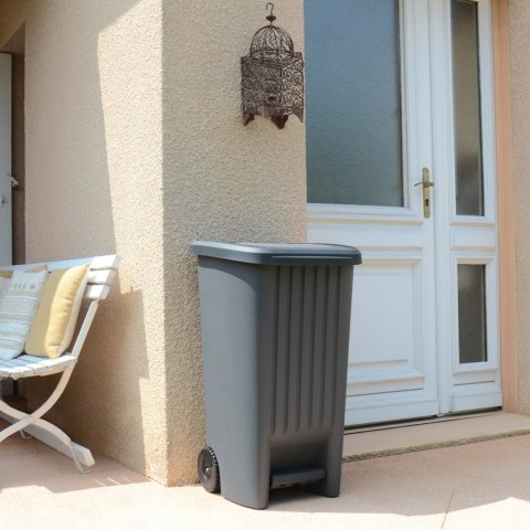 Kosz z pedałem 100L czarny Kosz z pedałem 100L czarny