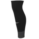 Getry Nike Strike FQ8282-010 L/XL