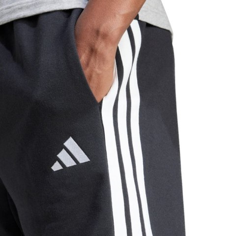 Spodenki adidas Essential 3-Stripes French Terry M JE6414 2 XL Spodenki adidas Essential 3-Stripes French Terry M JE6414 2 XL