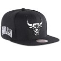 Czapka z daszkiem Mitchell & Ness Snapback NBA Chicago Bulls HS8547-CBUBLCK OSFM
