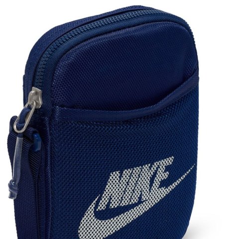 Torba, saszetka Nike Heritage BA5871-492 one size Torba, saszetka Nike Heritage BA5871-492 one size